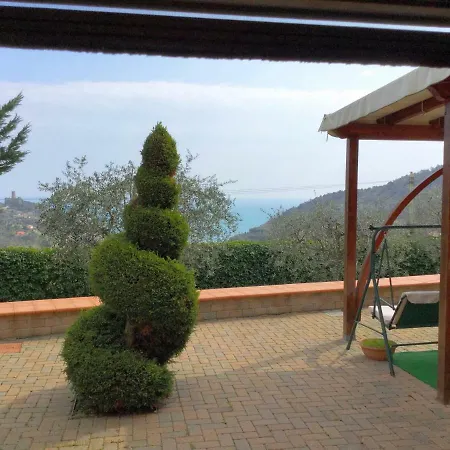 In Bifamiliare Nyaraló Noli