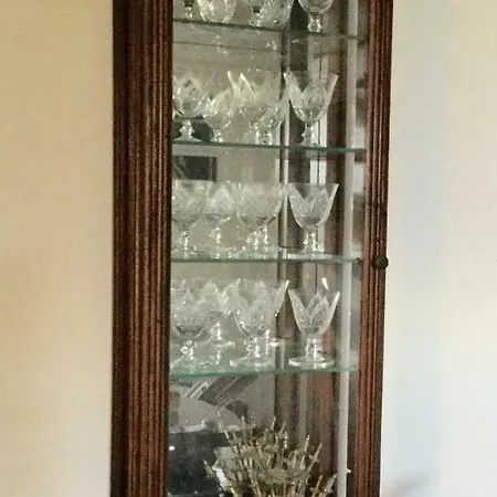 Nyaraló In Bifamiliare Noli